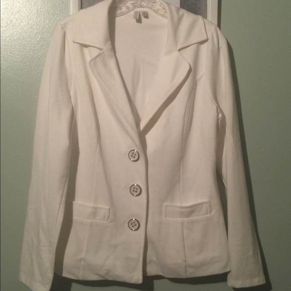 Madison - Picture 1 of 4